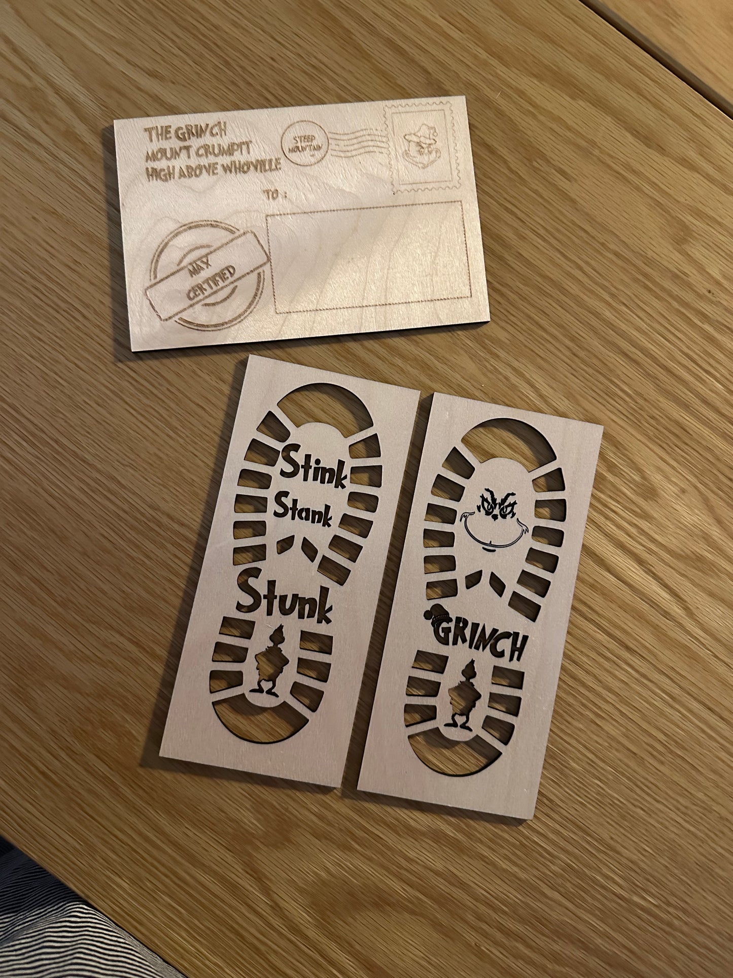 Grinch postcard and footprint stencils
